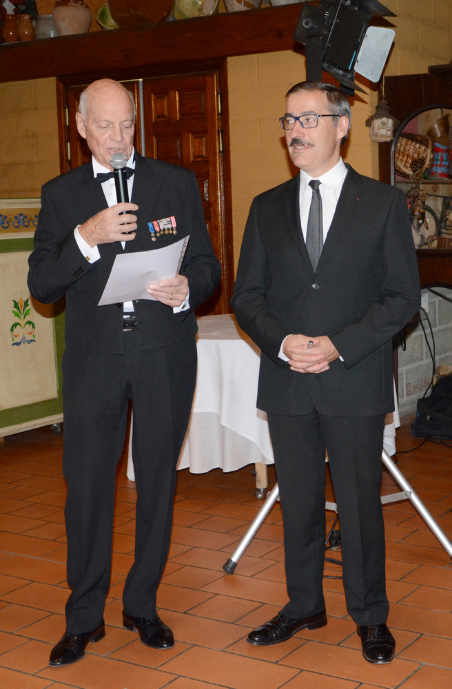 Jean-Maurice Berrier, président de l'ANMONM 66 et M. le Préfet Philippe Vignes.