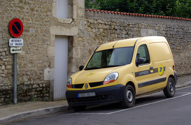 le-parti-de-gauche-66-soutien-le-personnel-de-la-poste-des-pyrenees-orientales