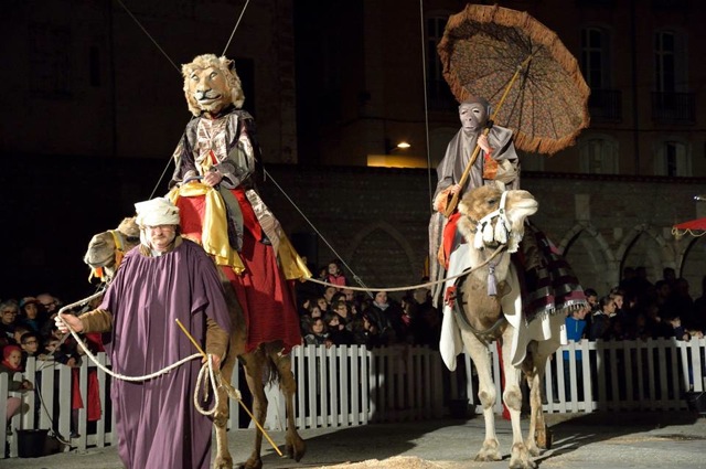 perpignan-la-cavalcade-des-rois-mages-samedi-10-janvier