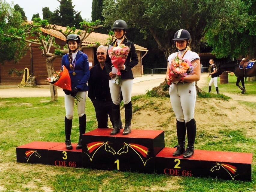 equitation-podium-100-catalan-au-championnat-regional-en-club-elite