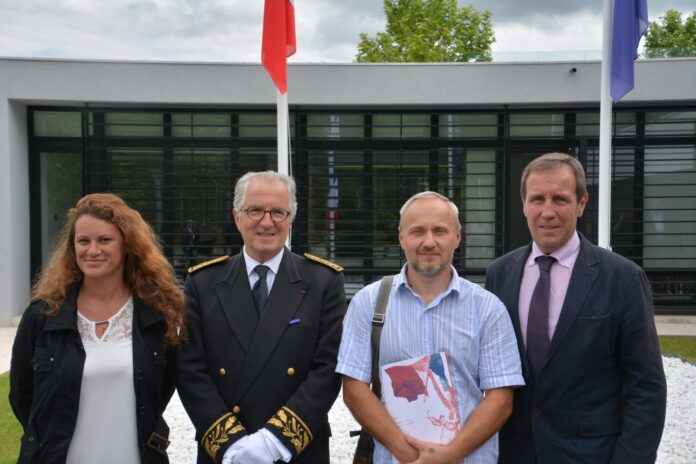 Collioure - Cérémonie de naturalisation en sous préfecture de Cèret