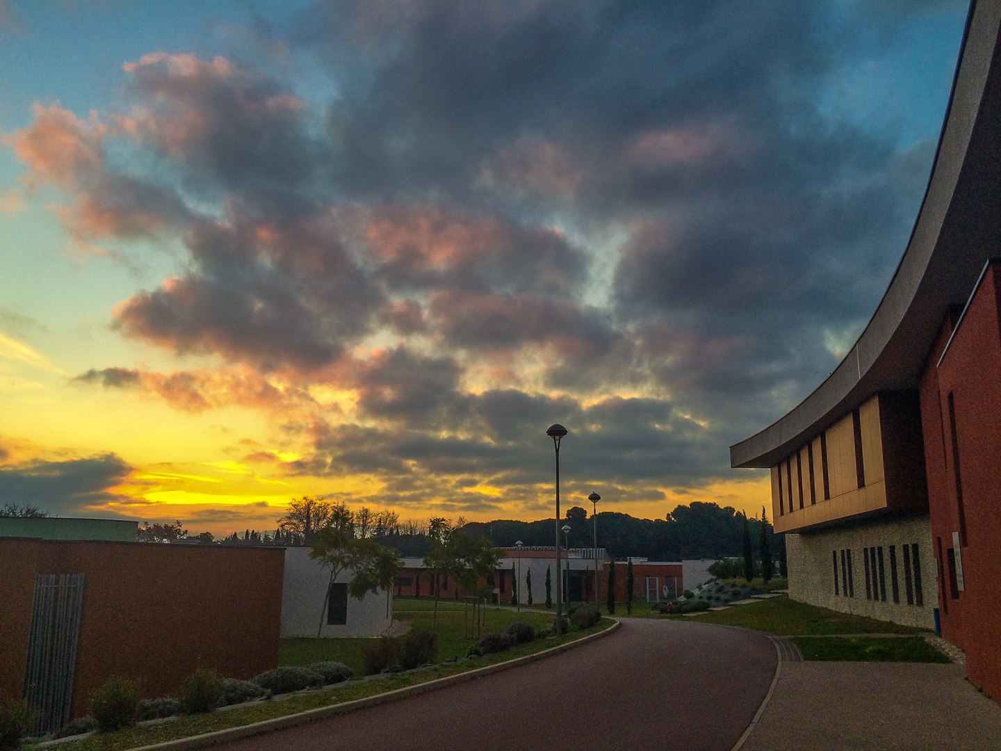 centre-hospitalier-de-thuir-1er-etablissement-de-la-region-pour-la-prise-en-charge-de-la-schizophrenie-et-de-la-depression