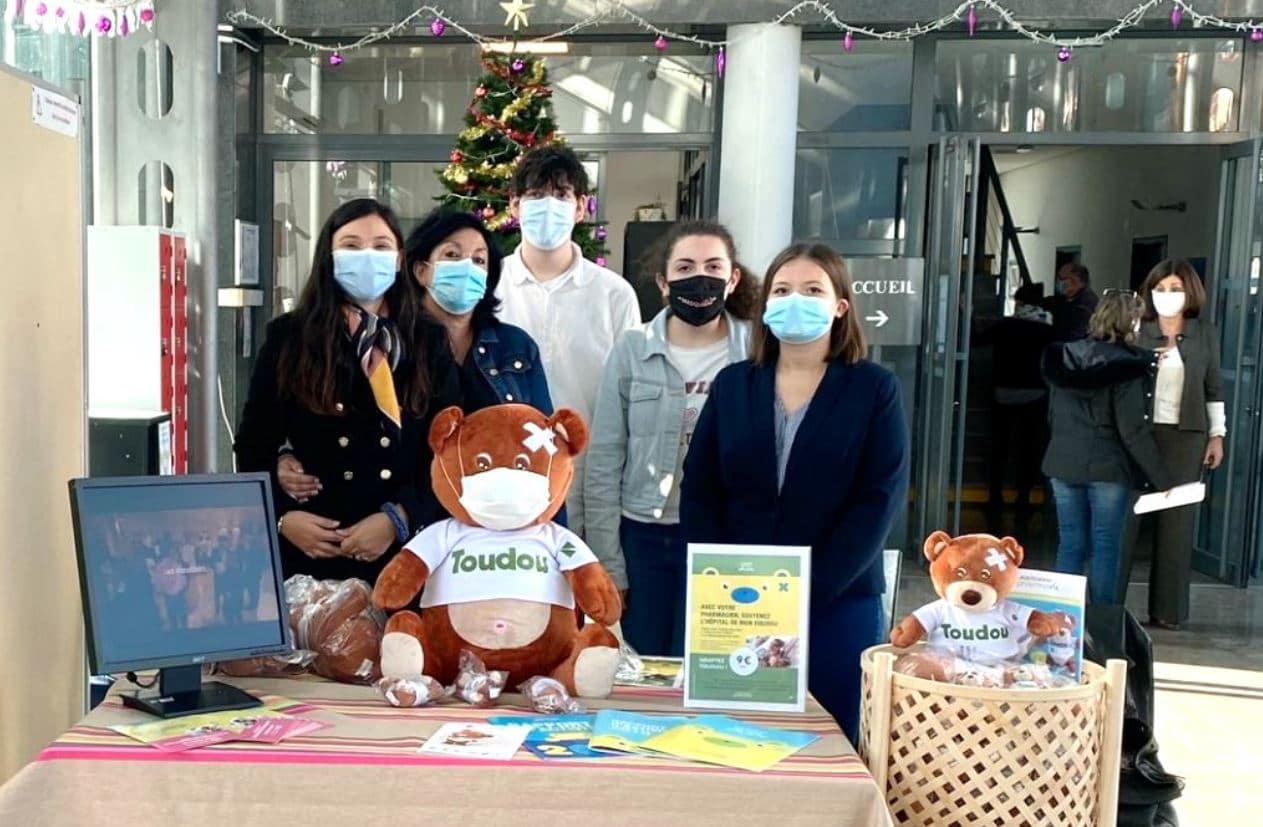 A Perpignan, les lycéens se bougent pour l’ « Hôpital de mon Doudou » !