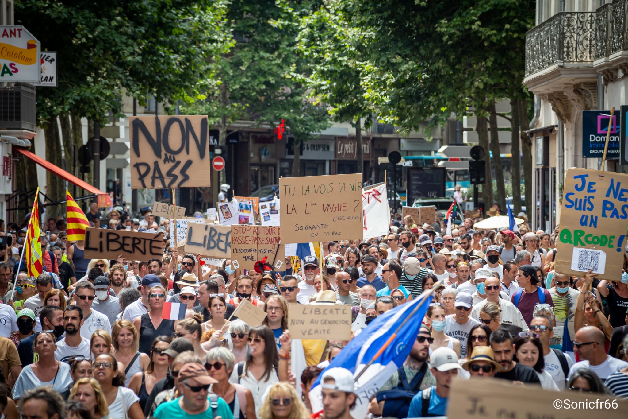 Manifestation des Anti-pass sanitaire: Affluence record à Perpignan