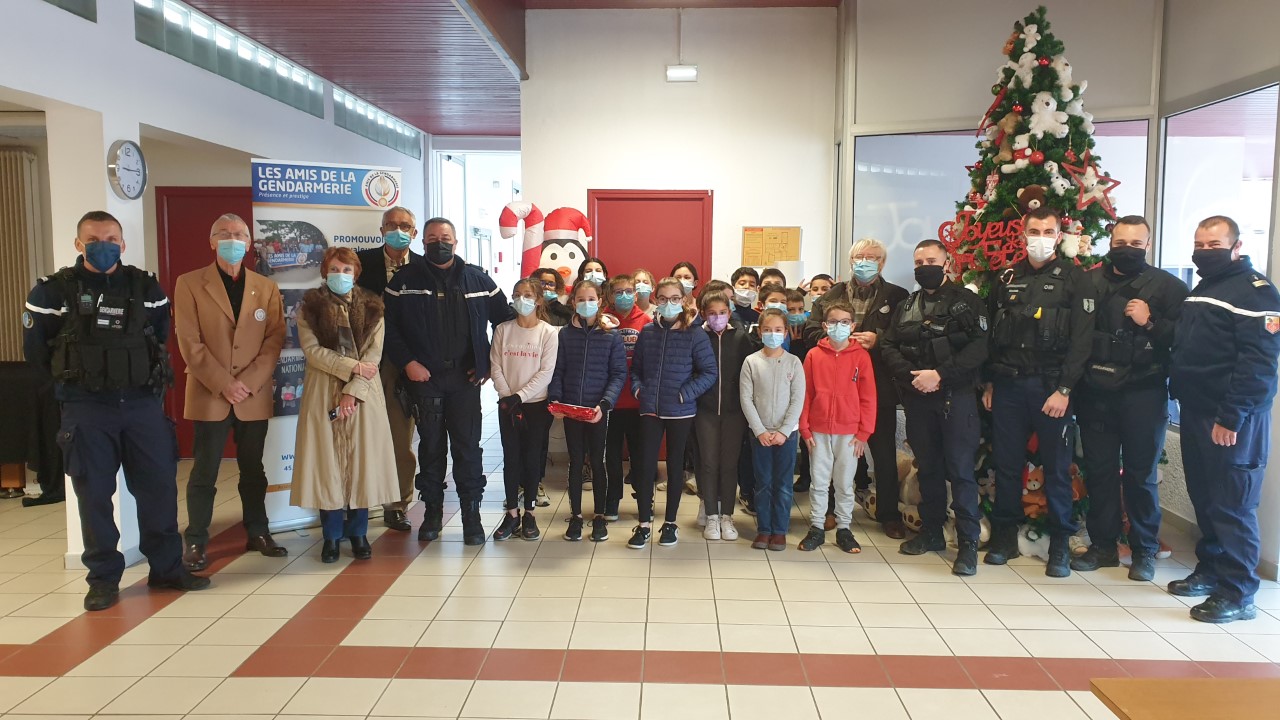 Le Noël des Amis de la gendarmerie