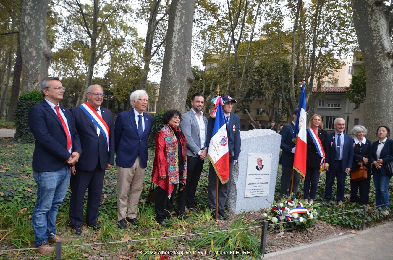 Présentation de la nouvelle promotion André Salvat des jeunes porte-drapeaux de la section Pierre Bayle du Souvenir Français