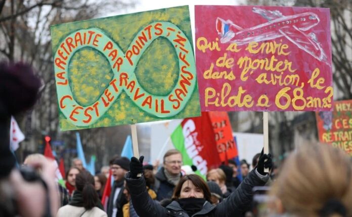 Avec LFI / NUPES, les jeunes disent NON à la réforme des retraites et l’exigent à 60 ans avec 40 annuités !