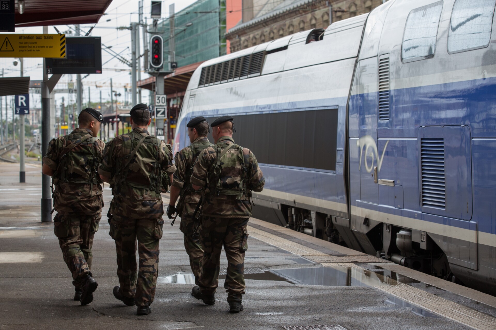 7 000 soldats déployés en France