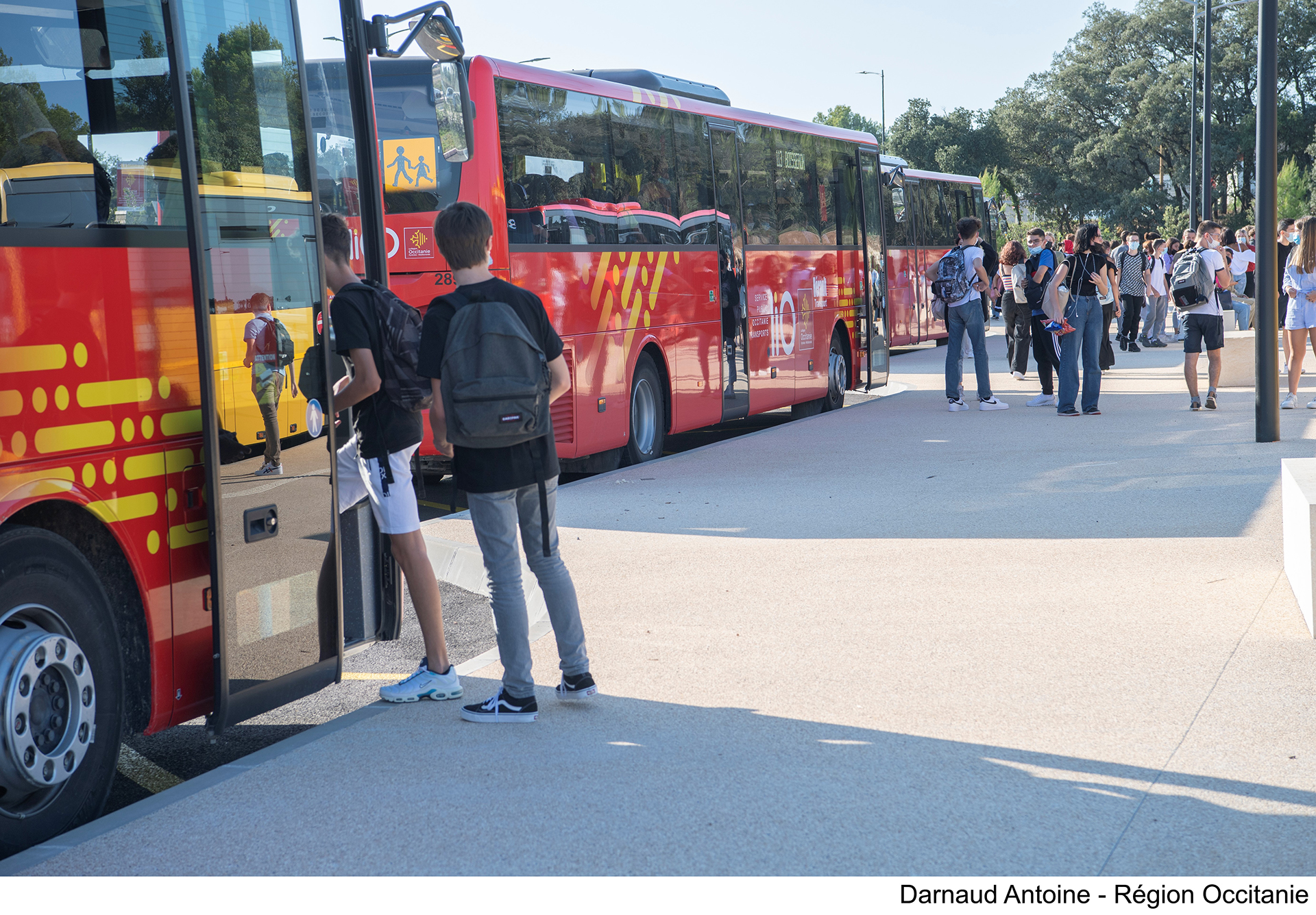 Les trains et les bus gratuits dès 12 ans !