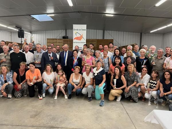 Remise des trophées seniors+ organisée par le comité départemental de tennis à Bompas.