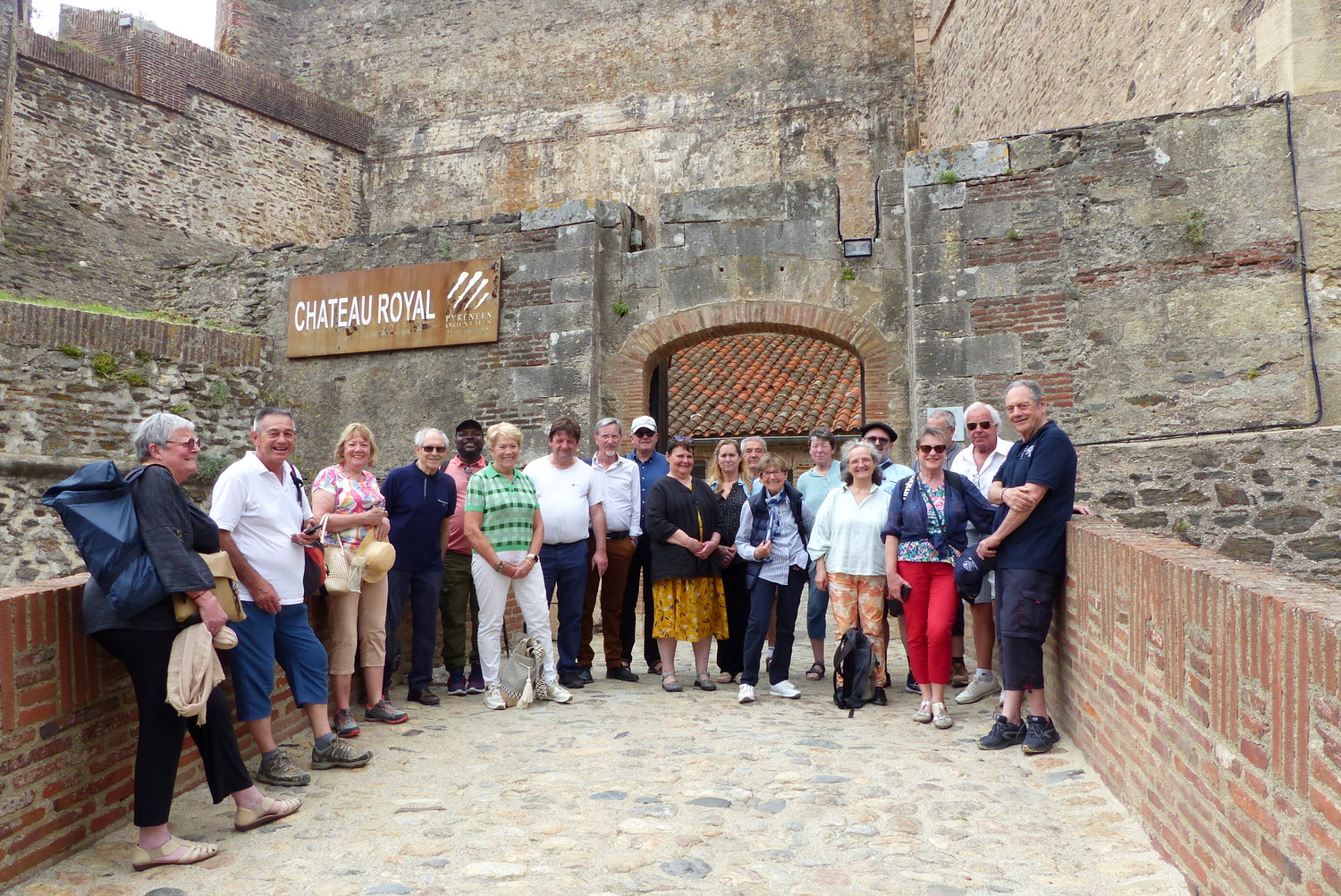 Les médaillés JSEA de 3 départements ont visité le château Royal et le bord de mer de Collioure