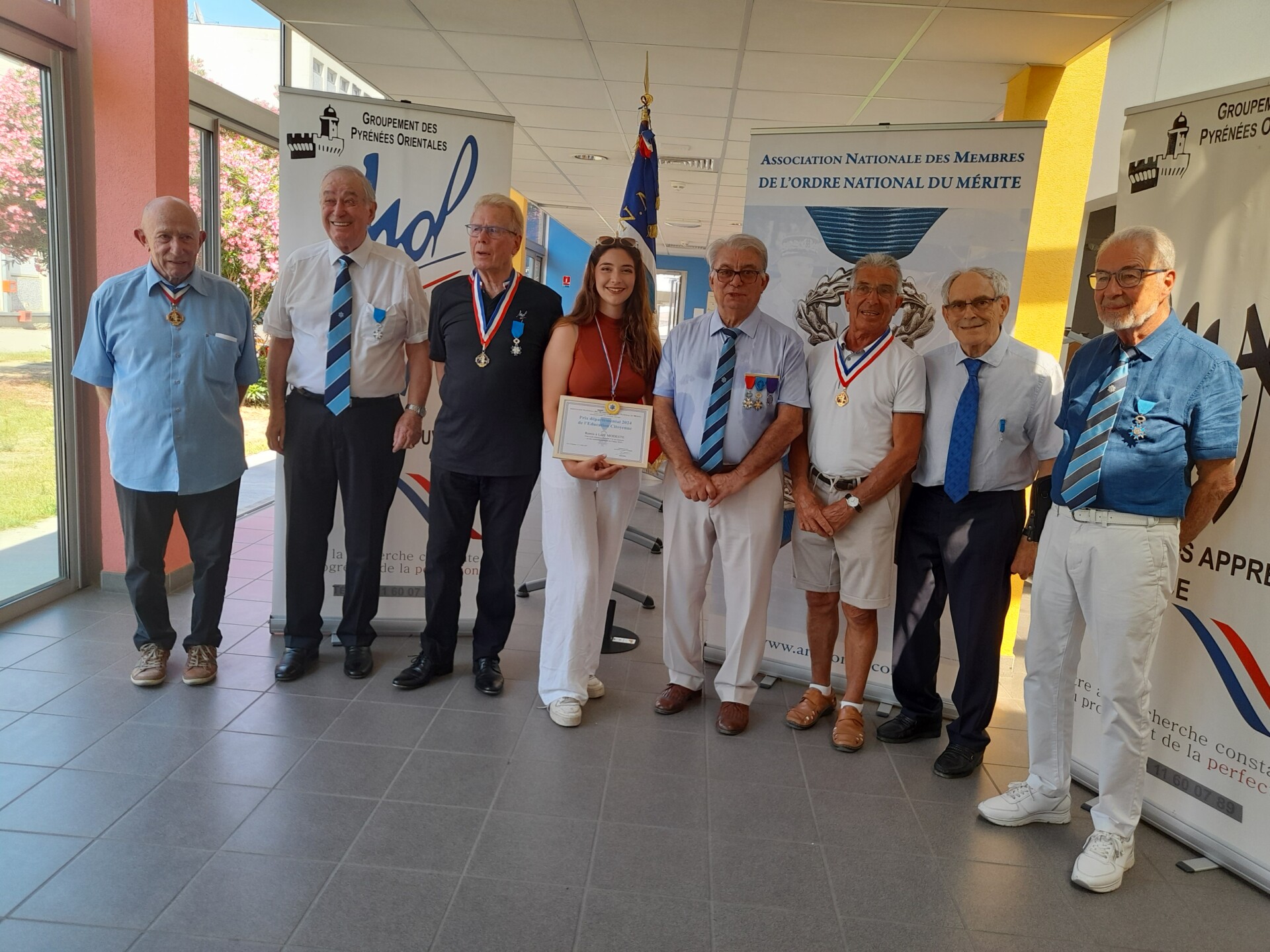 Lucy Modeste médaille d’or des Meilleurs Apprentis de France récompensée par l’ANMONM66